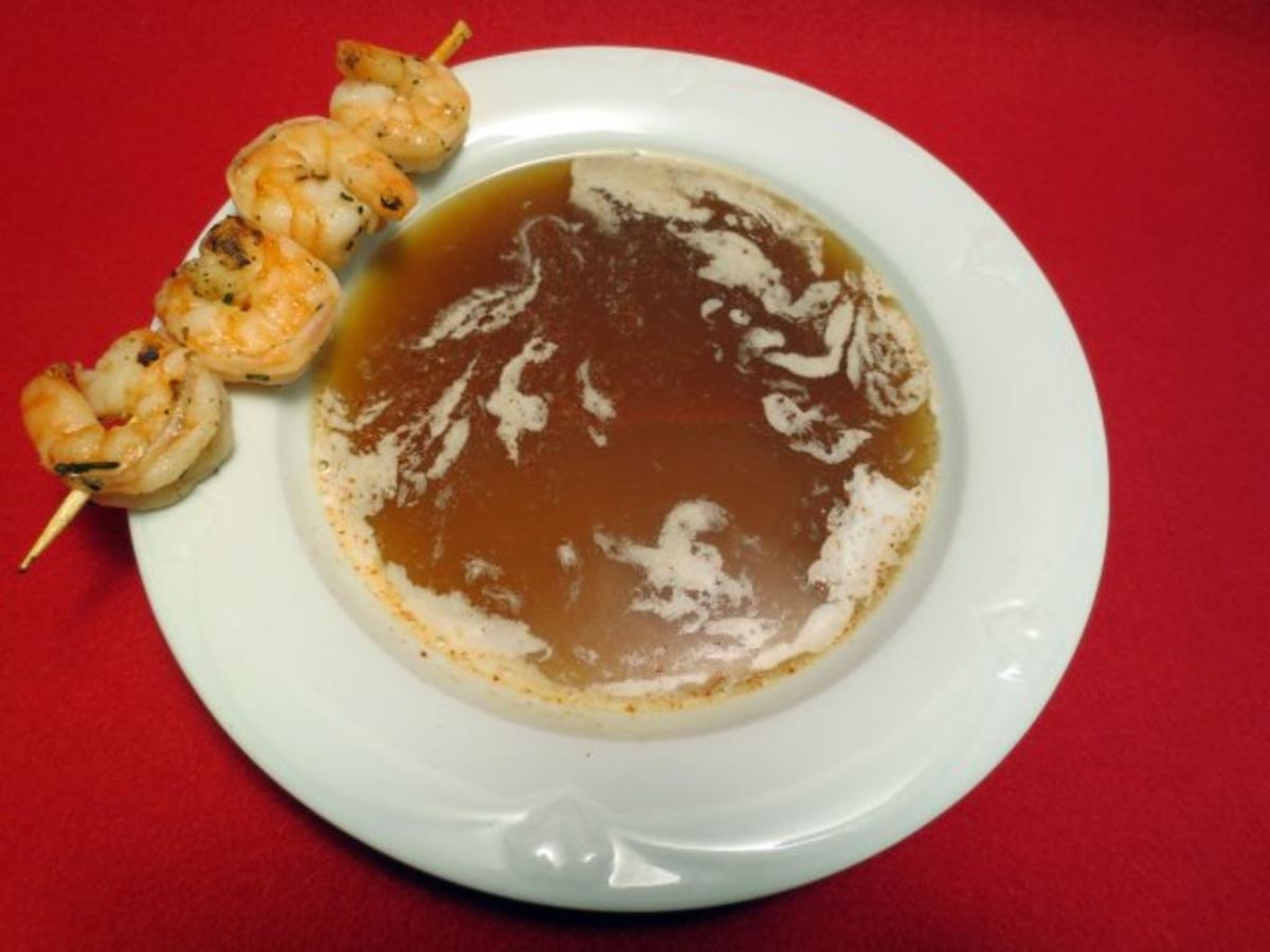 Consommé de homard au lait de coco