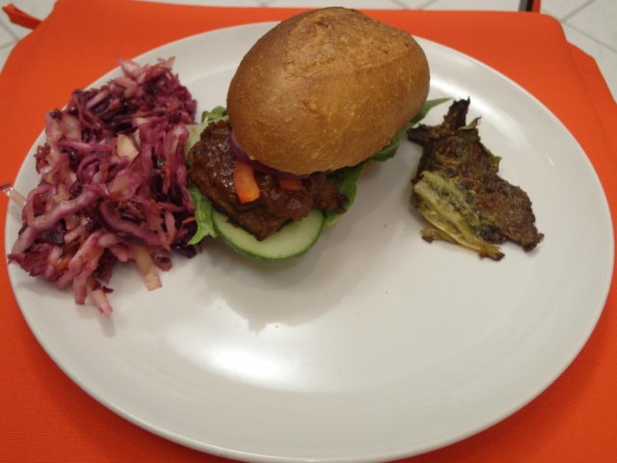 Weltbester Burger mit selbst gemachter BBQ Sauce