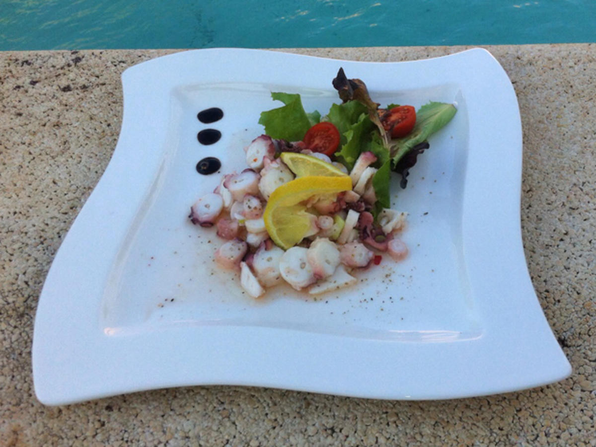 Oktopus-Salat mit Frühlingszwiebeln