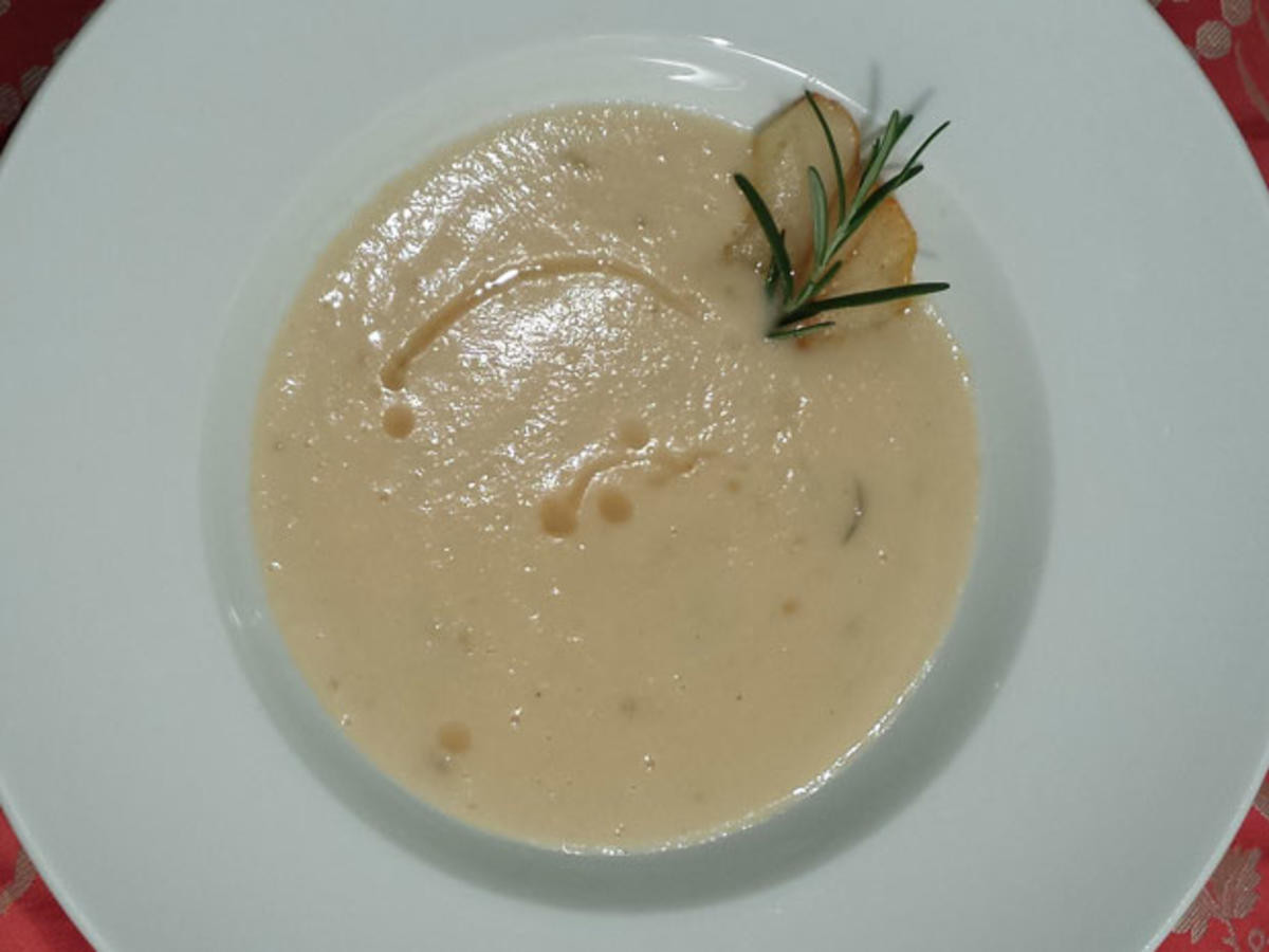 Pastinaken-Birnen-Süppchen