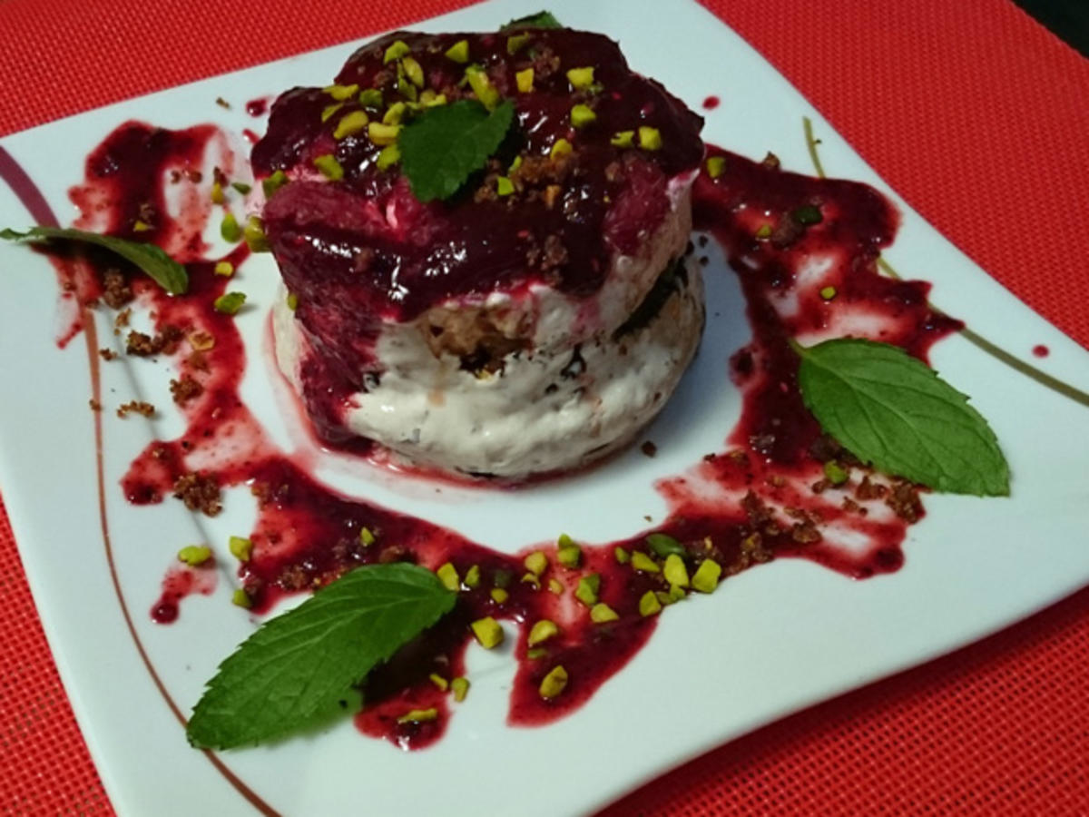 Mehrfrucht-Mascarpone und Quark-Törtchen