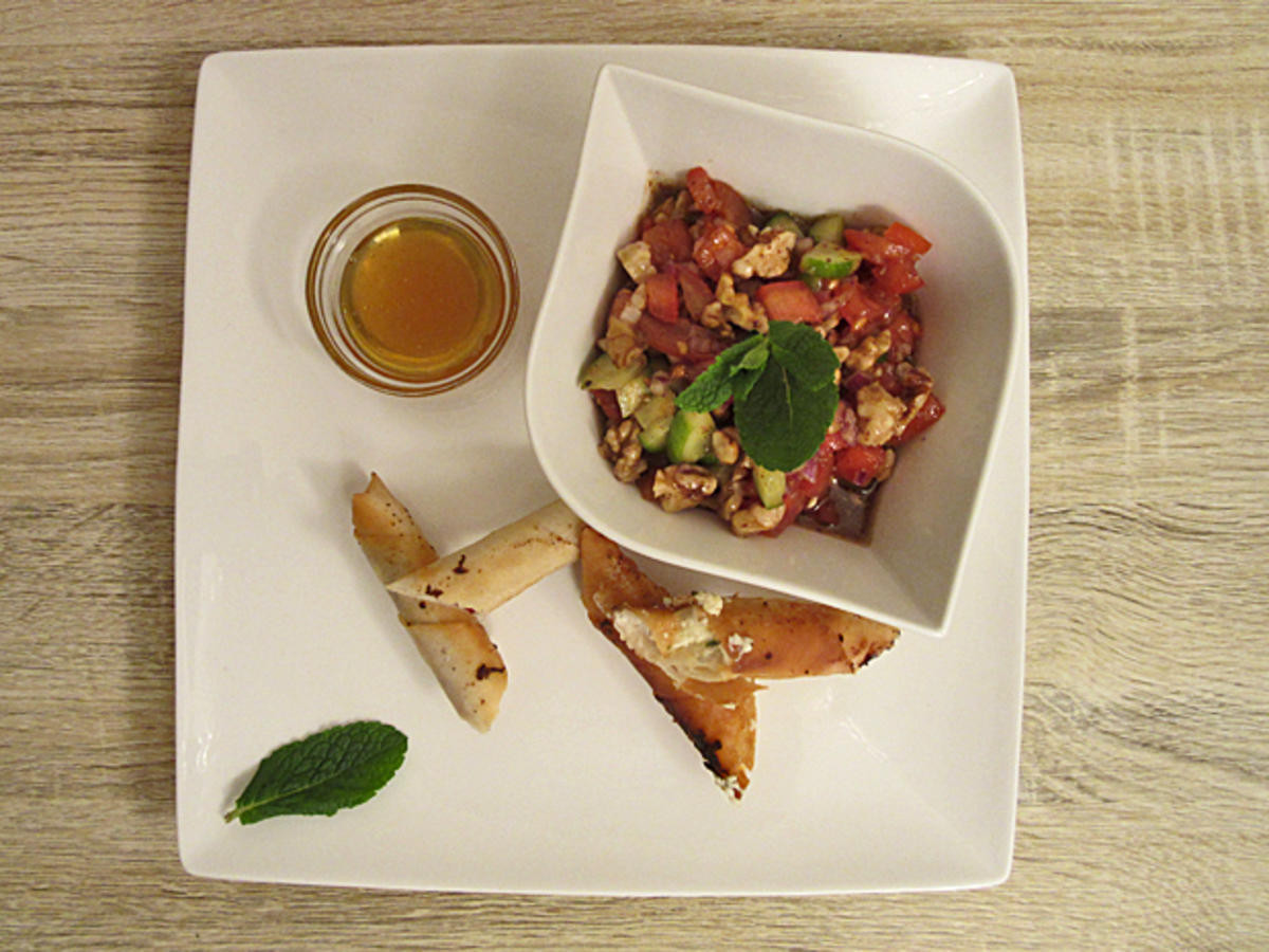 Sigara Böregi mit Gavurdagi Salatsi