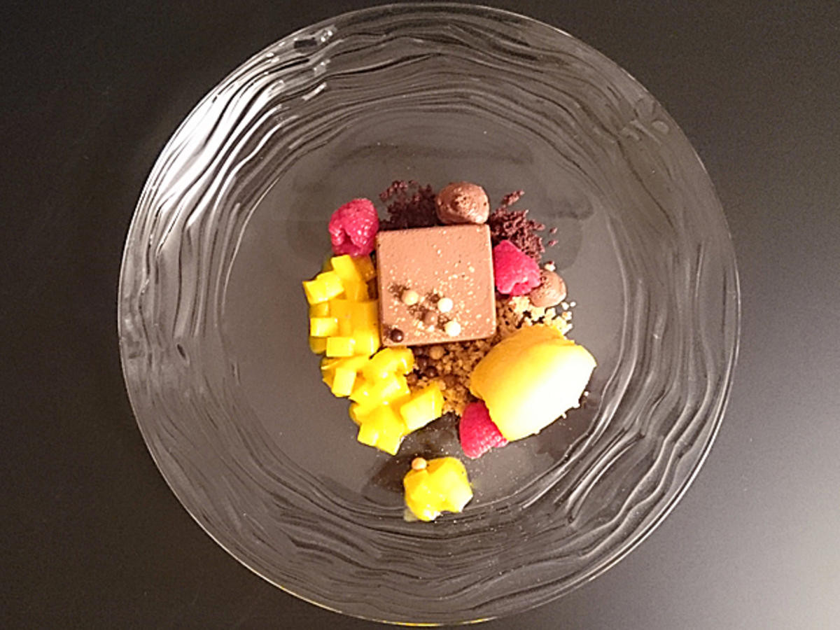 Mangosorbet in Schoko Cremeux