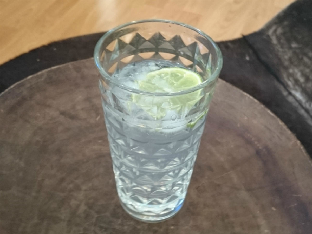 Gin Tonic der sieben Kräuter