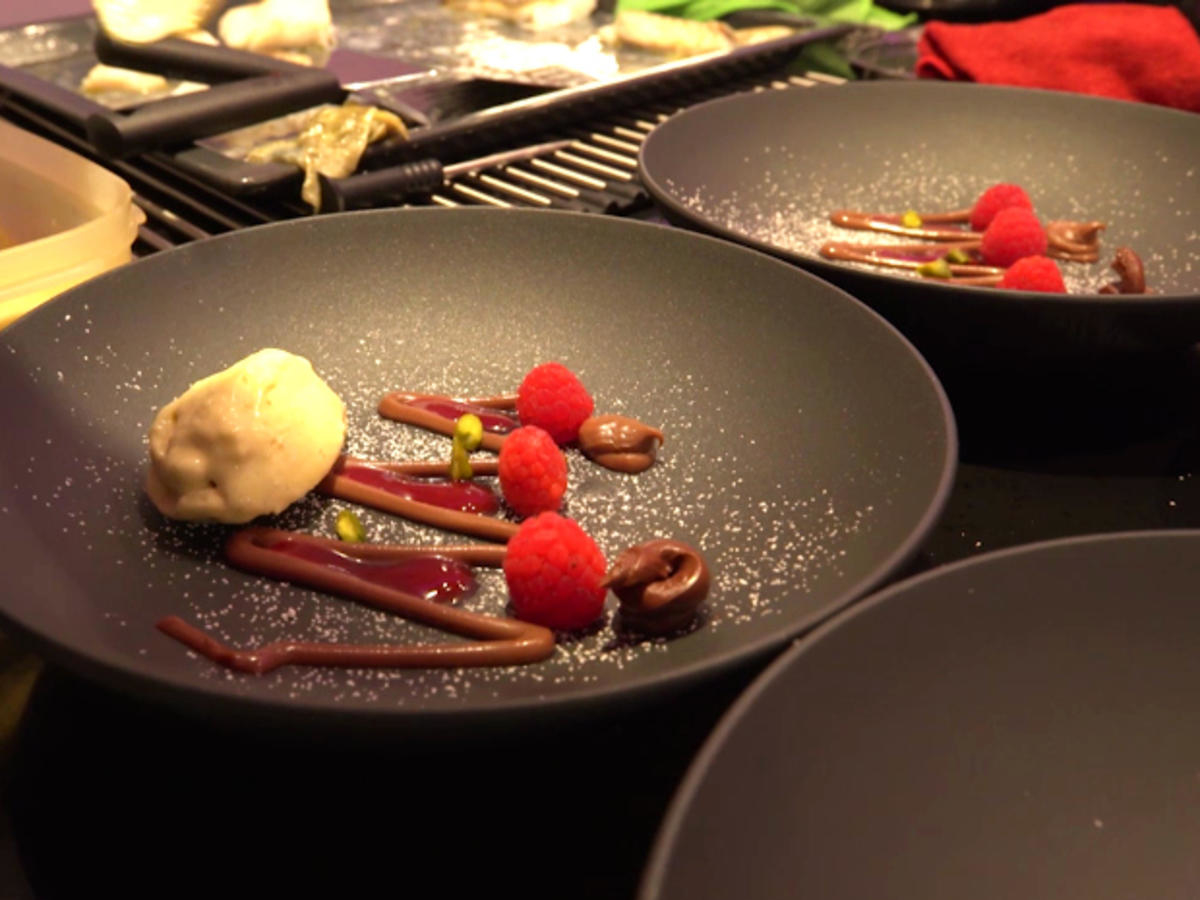Ganache, Lavendeleis und ein Himbeer-Potpourri