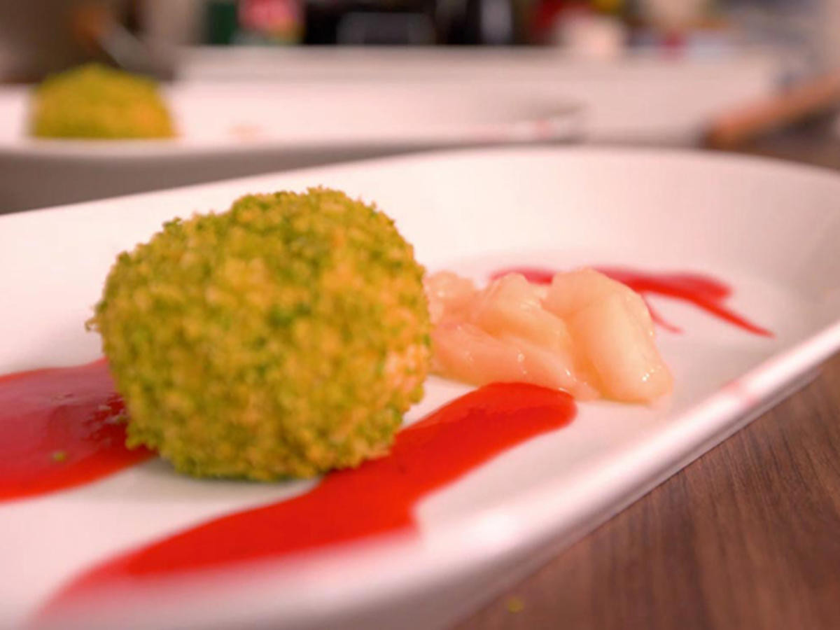 Topfenknödel gefüllt mit Fudge aus Allgäuer Schokolade