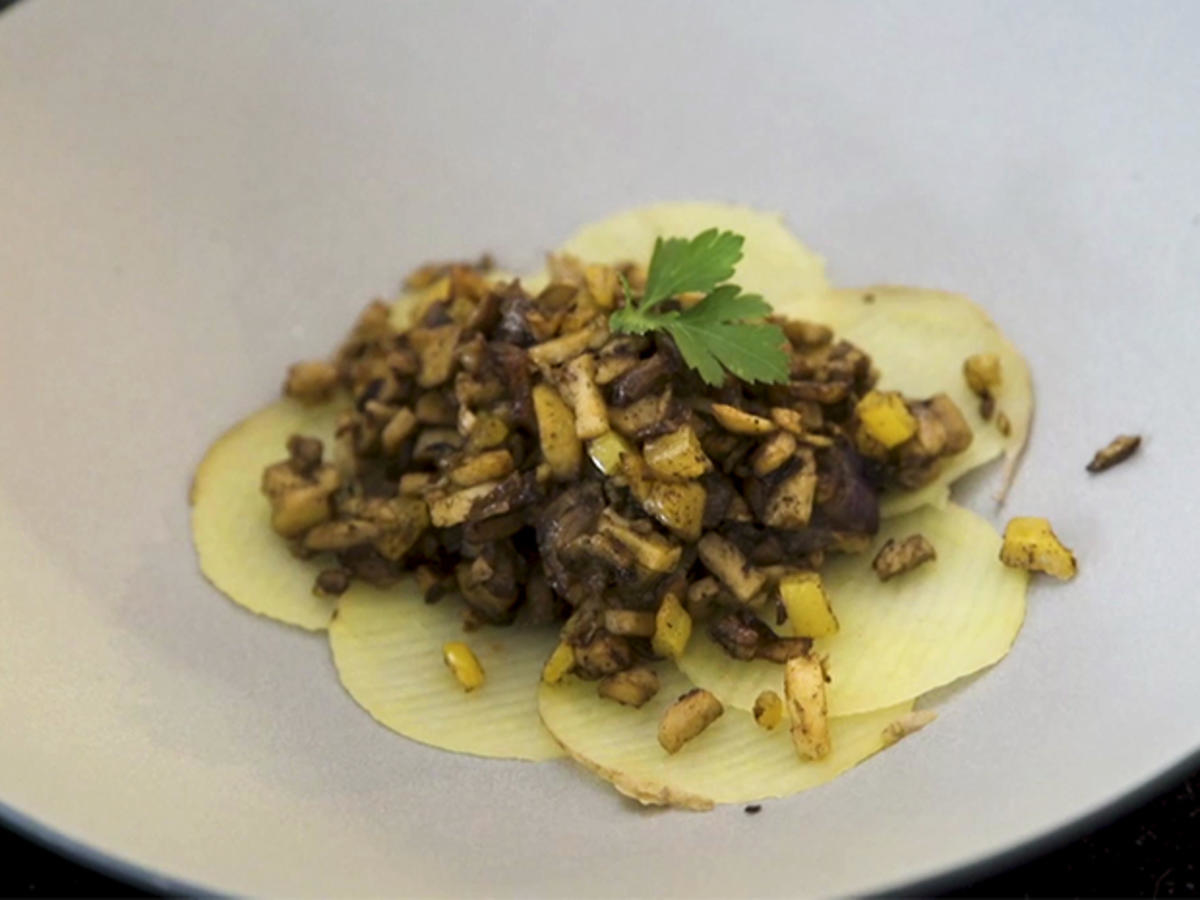 Champignons mit Salzzitrone