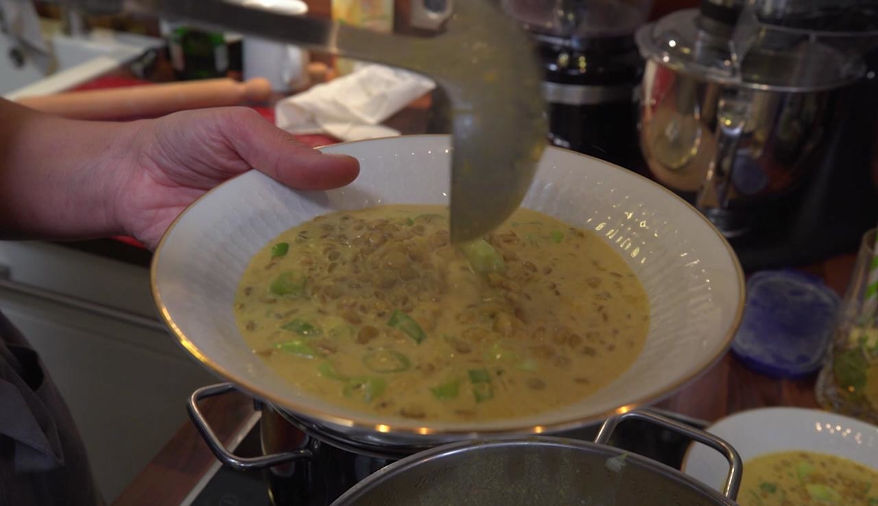 Braune Linsensuppe