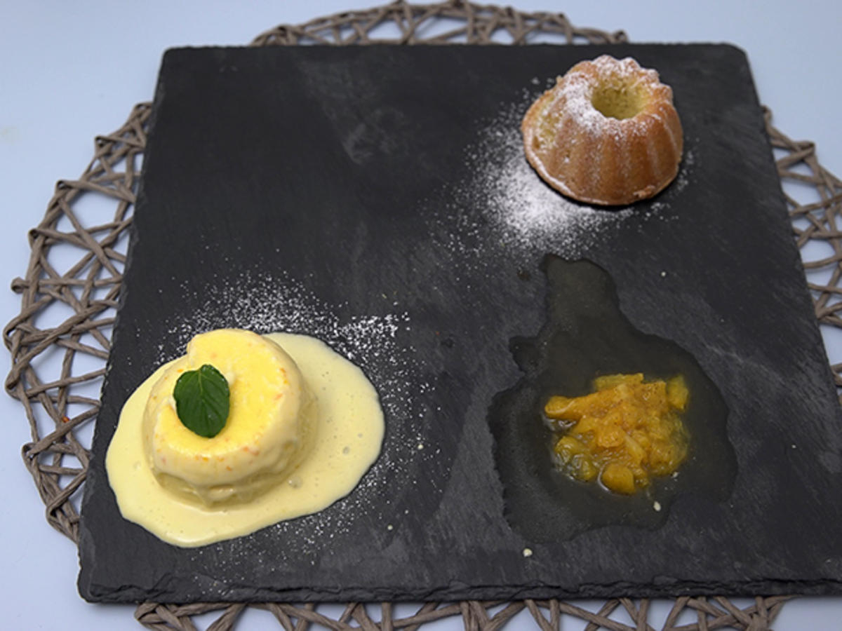 Mallorquinischer Mandelkuchen mit Orangenparfait