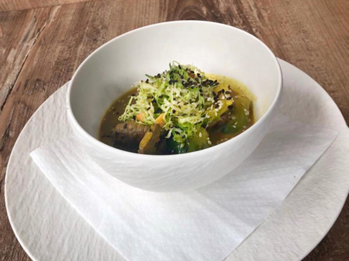 Asiatisches Rindfleischcurry mit Rosenkohl (Dieter Nuhr)