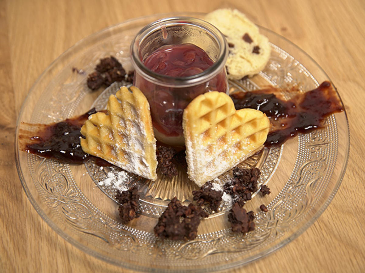 Bild zu: "Kleijn Koffendrenken - Bergische Waffeln und Milchreis"