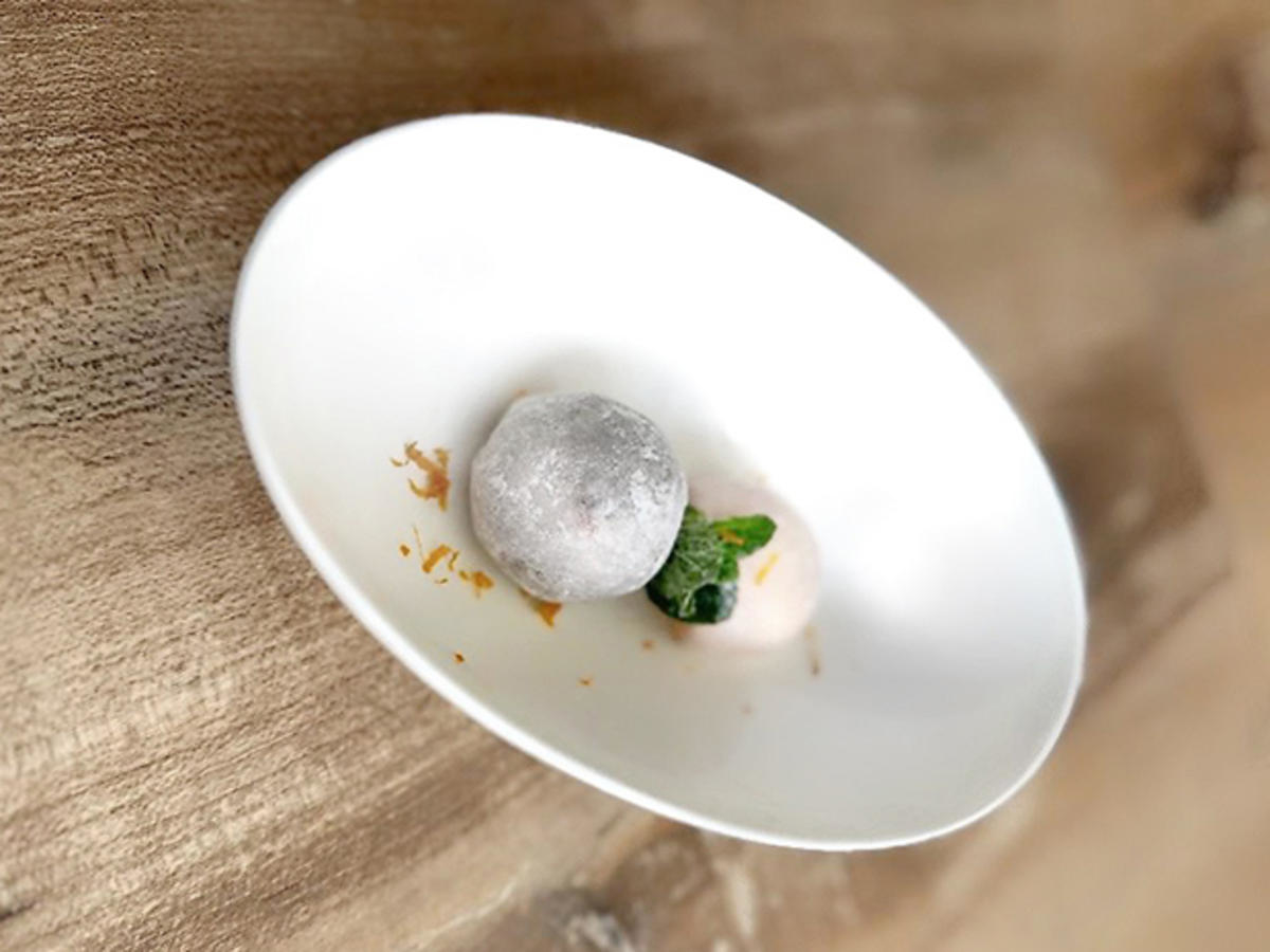 Mochi mit Adzuki-Bohnen und mit Frischkäsecreme (Steven Gätjen)