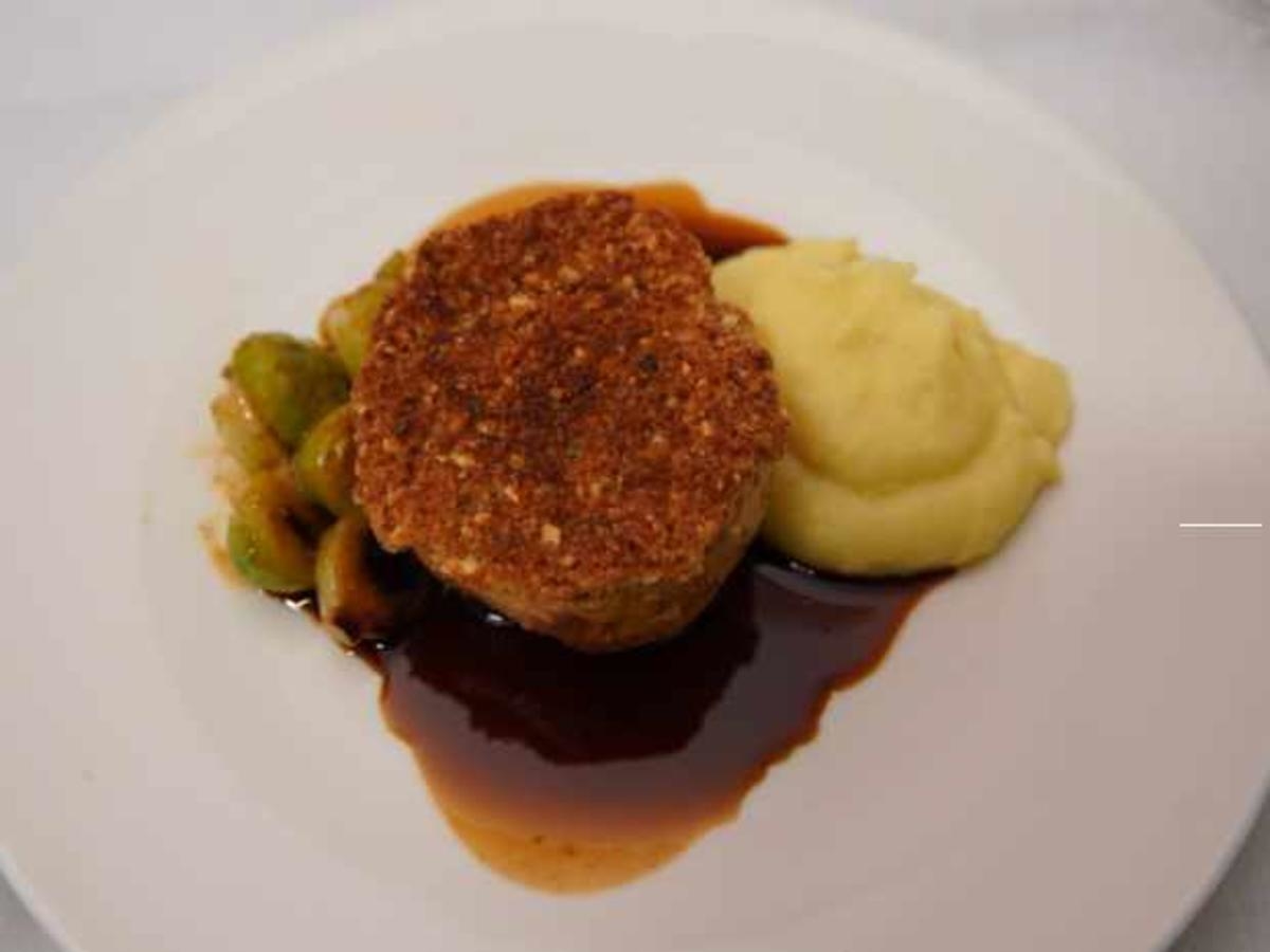 Sellerie mit Kartoffelpüree und Rosenkohl