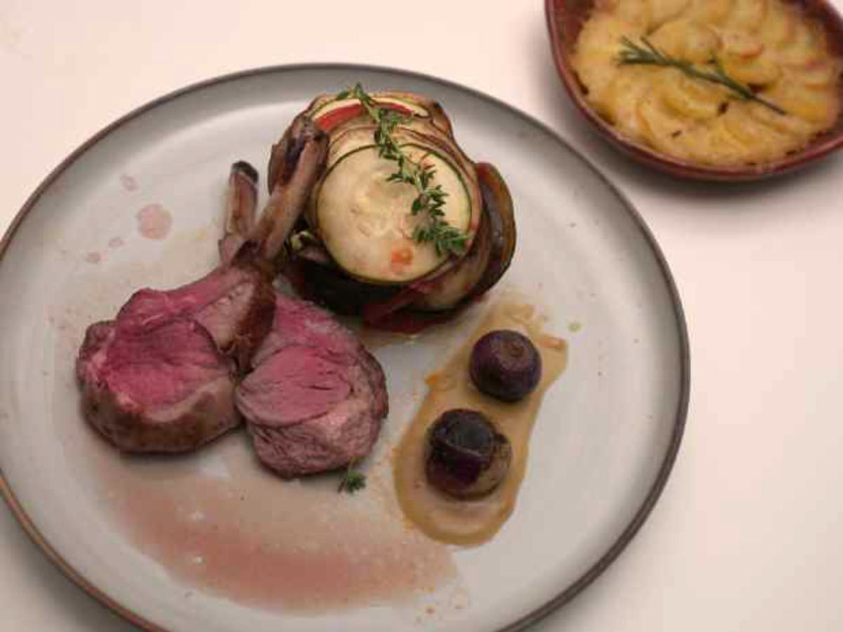 Lamm mit Gratin dauphinois und Ratatouille