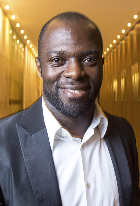 Hans Sarpei Hans Sarpei