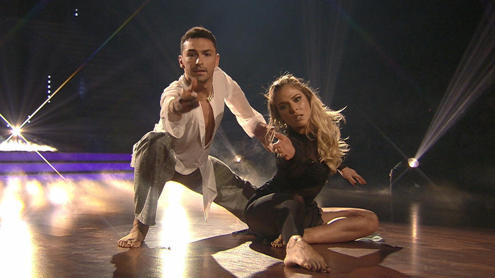 Let's Dance 2017: 4. Liveshow: Contemporary-Zauber von ...