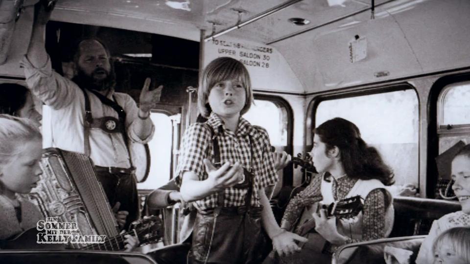 Große Pläne für den kleinen Jungen: John ist der beste Sänger der Kelly