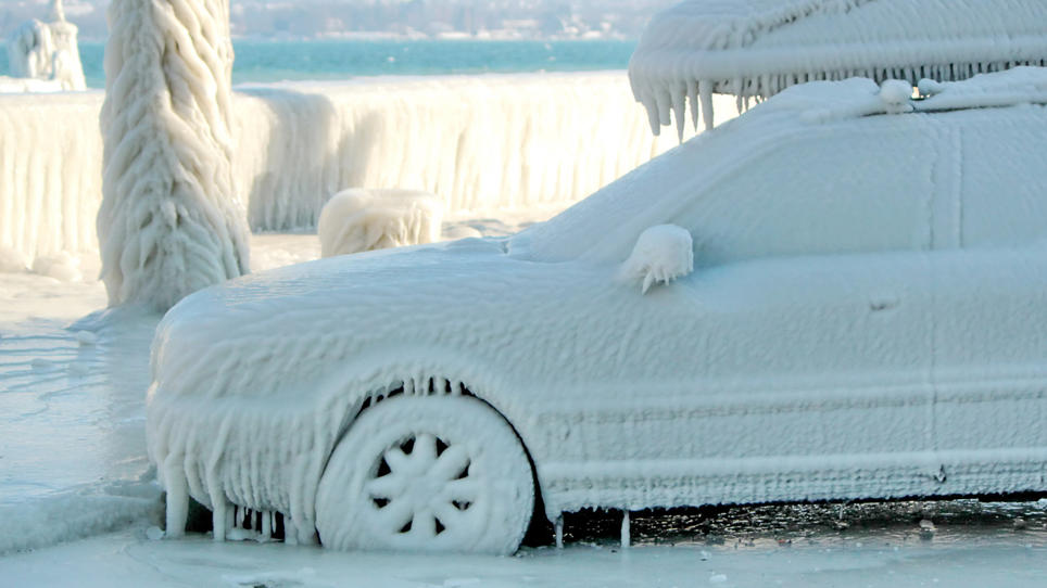 Autotüre zugefroren? Türschloss vereist?