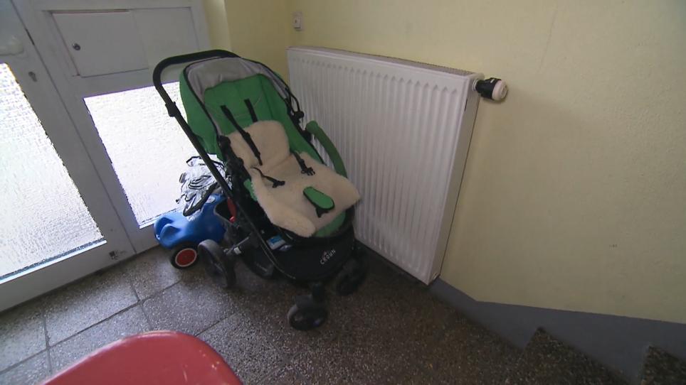 Wie voll darf der Hausflur werden?: Kinderwagen & Co. im Treppenhaus: Eure  Rechte als Mieter