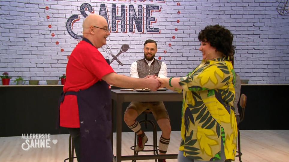 Allererste Sahne Staffel 2 Ohne Meltem Allererste Sahne: James legt mit Meltem ein Tänzchen hin | RTL.de