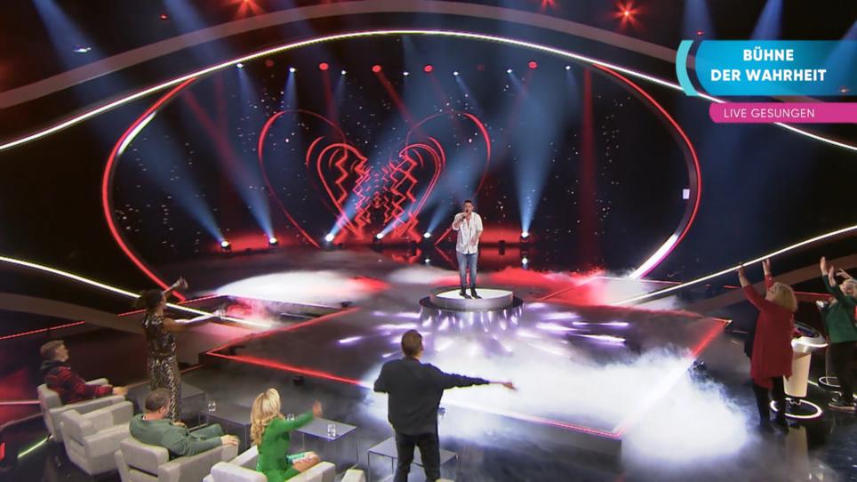 Kann er singen?: Die Bühne der Wahrheit wird es verraten | RTL.de