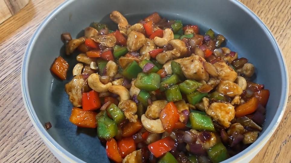 Blitzrezept: Hensslers schnelle Nummer: Chicken &amp;quot;chinesische Palast-Art ...