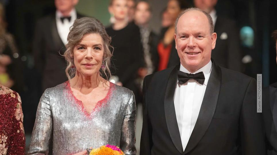 Wieder Ohne Charlène: Fürst Albert Strahlt Beim Rosenball In Monaco ...