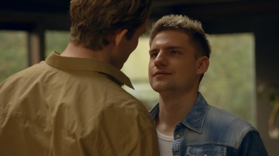 GZSZ-Wochenvorschau Teil 1: Wie weit geht Moritz bei seinem Escort-Job?