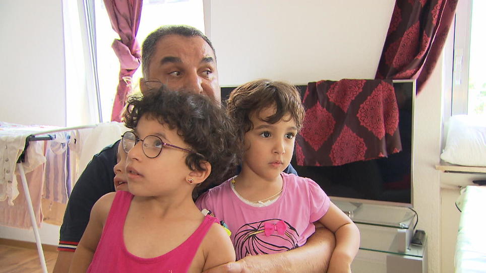 Weil er seine blinden Mieter rausekeln will! Vermieter greift zu unfassbaren Mitteln RTL.de