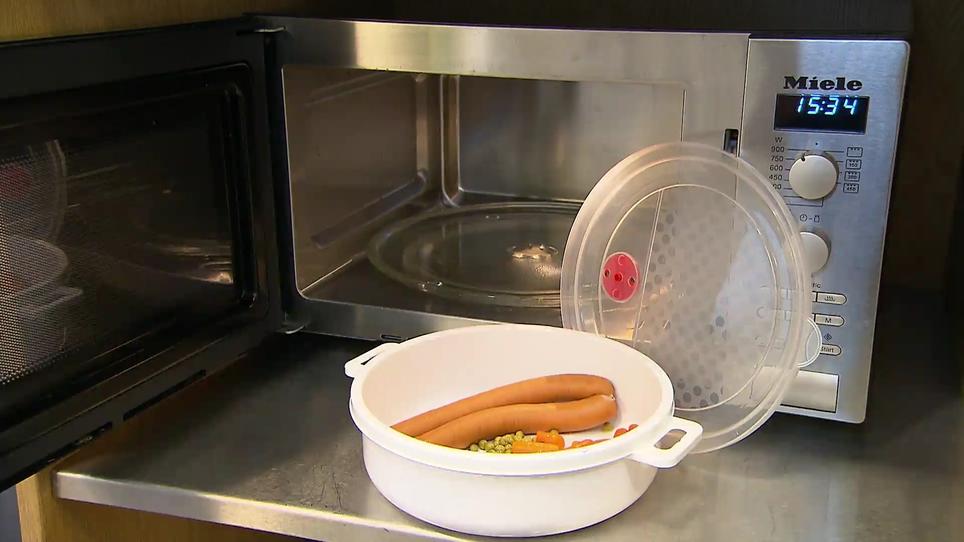 Studie zeigt Behälter setzen in der Mikrowelle gefährliches Plastik frei RTL.de