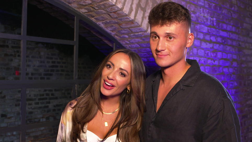 Bachelorette 2023 Darum ging das Versteckspiel von Jenny und Fynn
